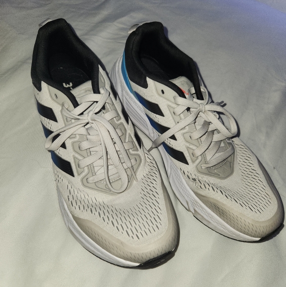 Adidas Running shoes Size 10.5 Men's US white grey Blue - Picture 2 of 3